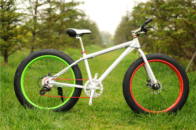 專業(yè) 26寸鋁合金雪地車山地車自行車變速車支持代發(fā)可出口_專業(yè) 26寸鋁合金雪地車山地車自行車變速車支持代發(fā)可出口圖片,型號,價(jià)格:1380.00元 - 工廠店產(chǎn)品庫